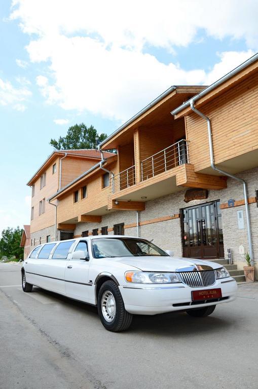 Alfa Hotel Koncarevo Bagian luar foto