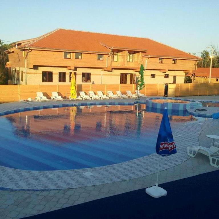 Alfa Hotel Koncarevo Bagian luar foto